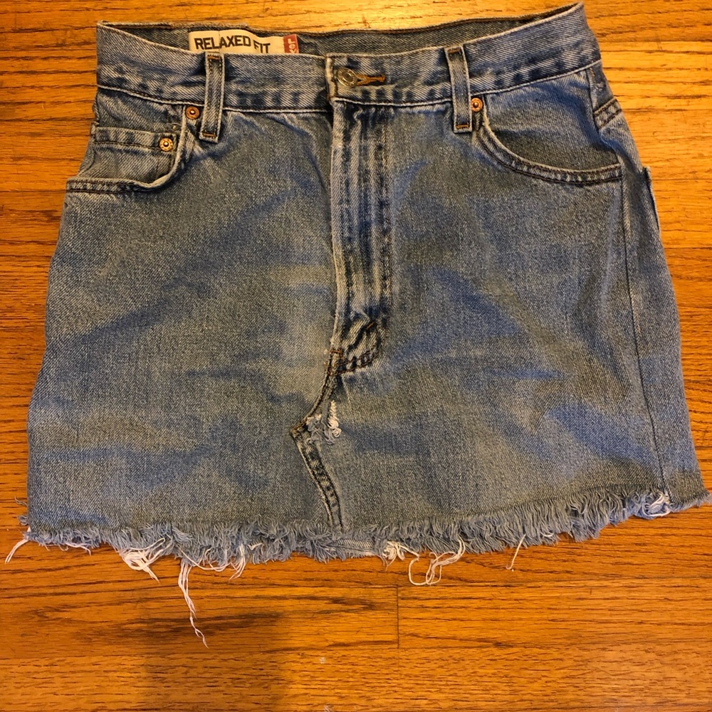 Levi’s high waist skirt